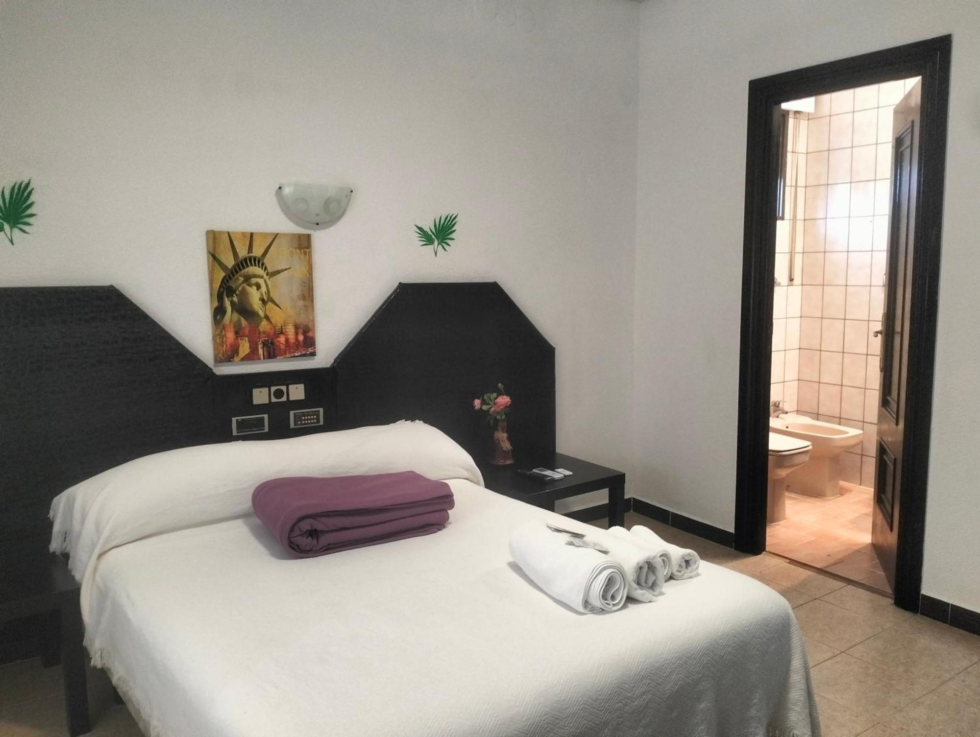 Hostal New York City Sonseca Eksteriør bilde